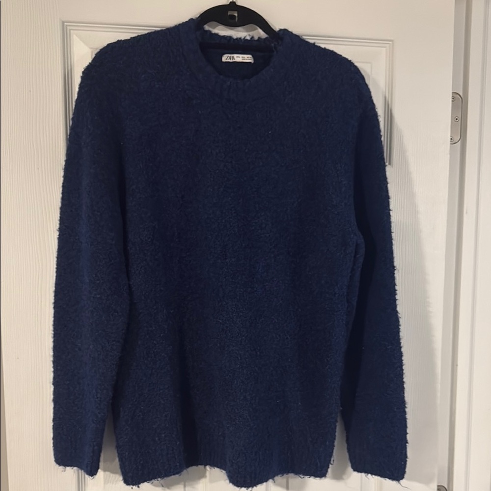 Zara Blue Crewneck Sweater Classic Knit